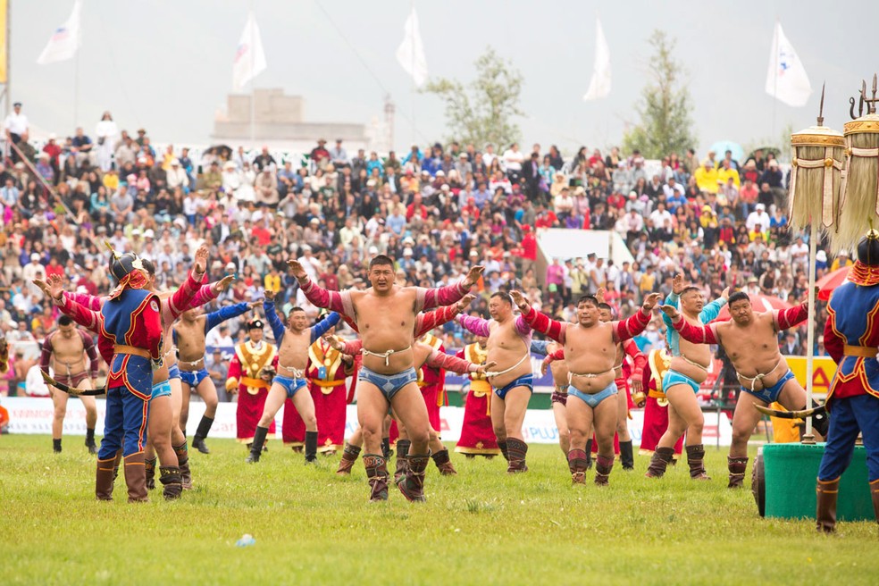 Festival Naadam ocorre ao longo de cinco dias, que são feriado na Mongólia. No interior, são organizadas diversas celebrações menores que se arrastam até a segunda quinzena de agosto. — Foto: Divulgação/Nadamfestival.com