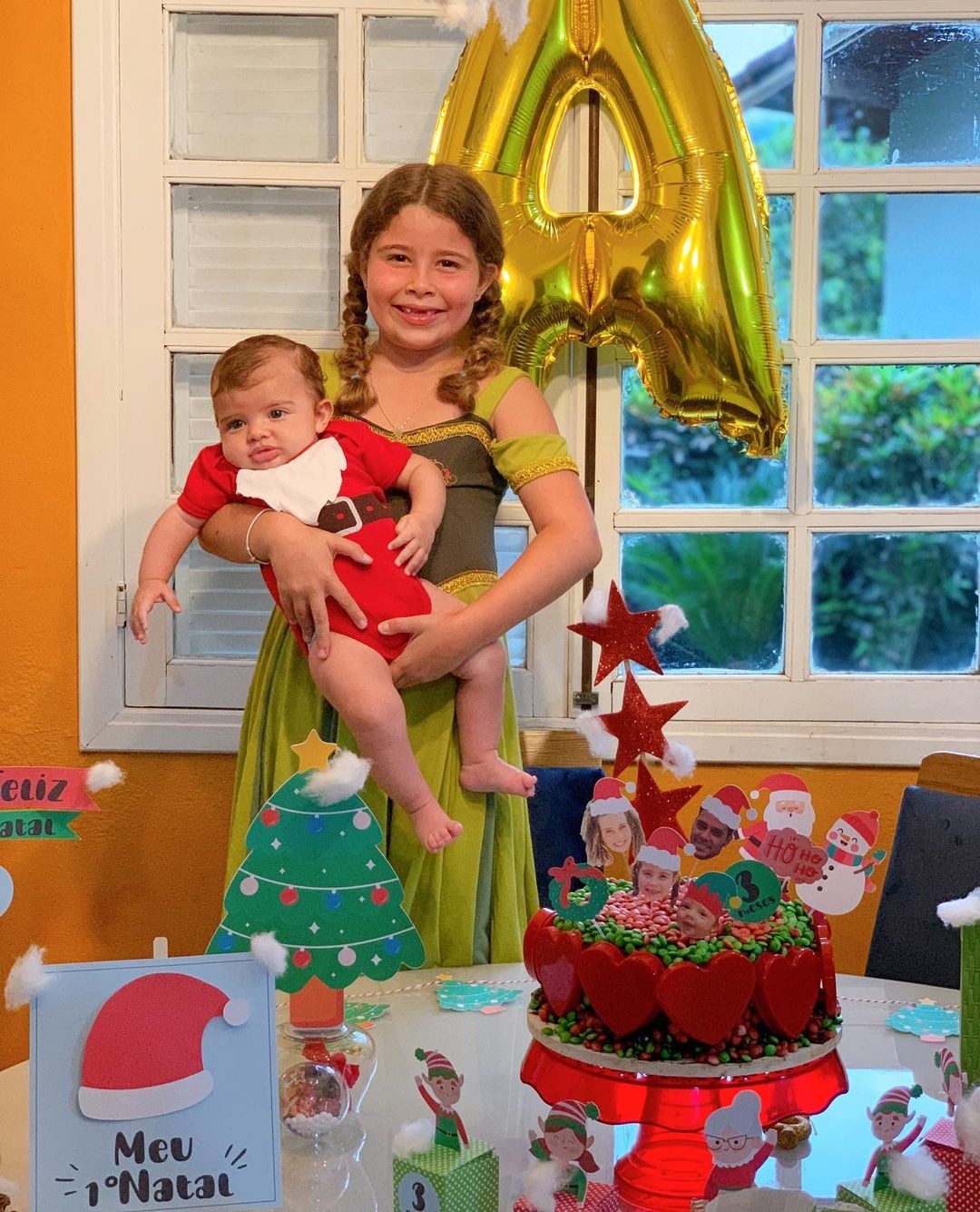 Debby Lagranha celebra 3 meses do filho (Foto: Reprodução/ Instagram)