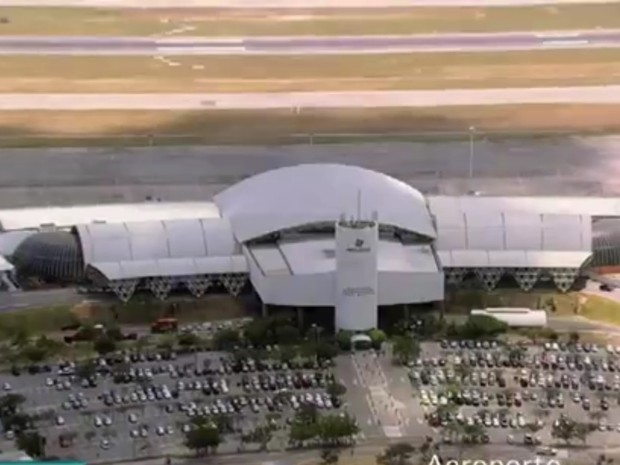 Vista aérea do Aeroporto Internacional Pinto Martins (Foto: TV Verdes Mares/Reprodução)