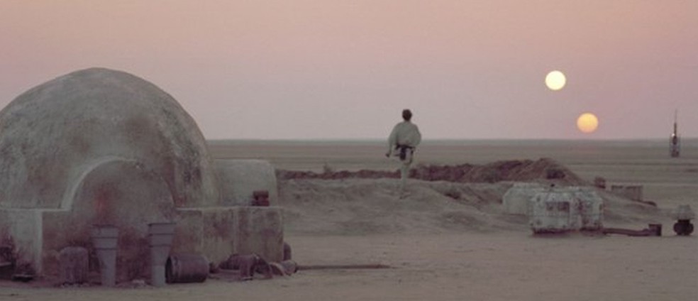 Na série 'Guerra nas estrelas', Tatooine serve de lar para Luke Skywalker. — Foto: Divulgação