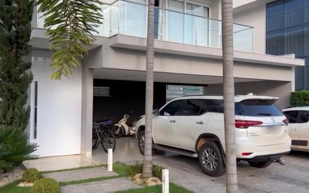 Casa alvo de mandado de busca e apreensão em operação — Foto: PF/Divulgação