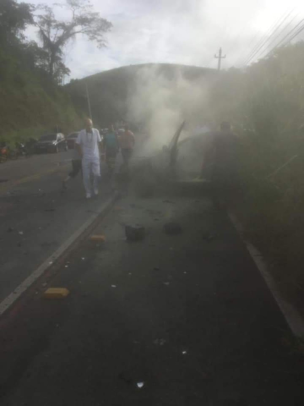 Acidente aconteceu na altura do Centro de Ensino Superior de Valença — Foto: Reprodução/Arquivo Pessoal