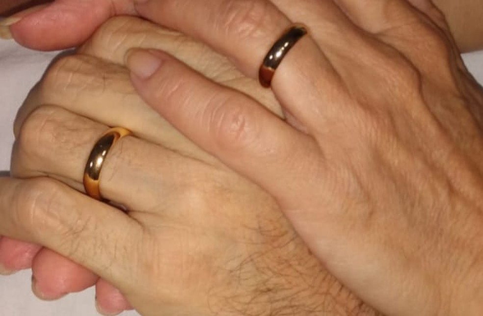 Casal se reaproximou no primeiro semestre de 2021 e havia marcado o casamento antes de Rafael sofreu um AVC em Sertãozinho, SP — Foto: Arquivo pessoal