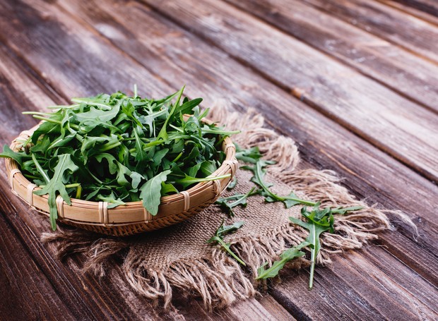 A rúcula é um dos vegetais mais apreciados em saladas (Foto: Pixabay / Creative Commons)