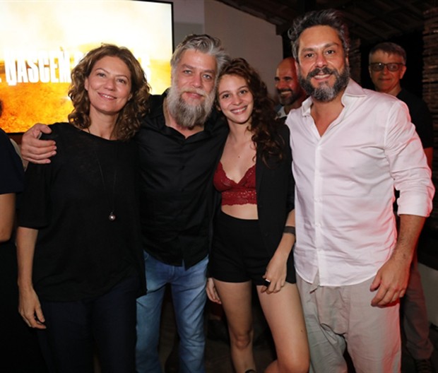 Patrícia Pillar, Alexandre Nero, Lara Tremouroux e Fábio Assunção (Foto: Globo/João Miguel Júnior)