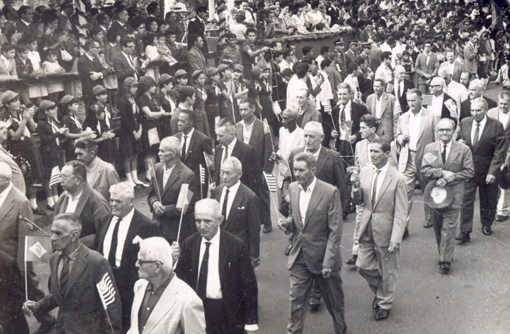 Desfile realizado em 1961 marcou o aniversário de 44 anos de fundação de Presidente Prudente — Foto: Museu e Arquivo Histórico