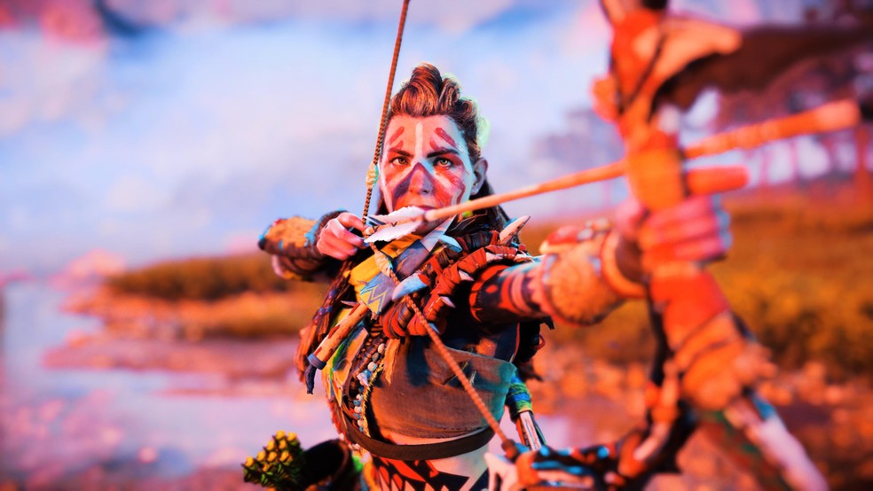 Em Horizon Forbidden West, a protagonista Aloy é marcada pelo seu senso de justiça — Foto: Reprodução/Luiza M. Martins