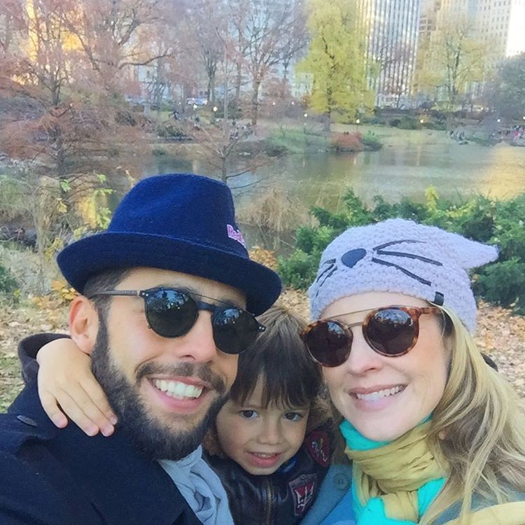 Luana Piovani posa com a família em NY (Foto: reprodução/Instagram)