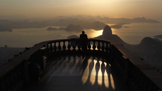 Um tiro no pé do turismo brasileiro