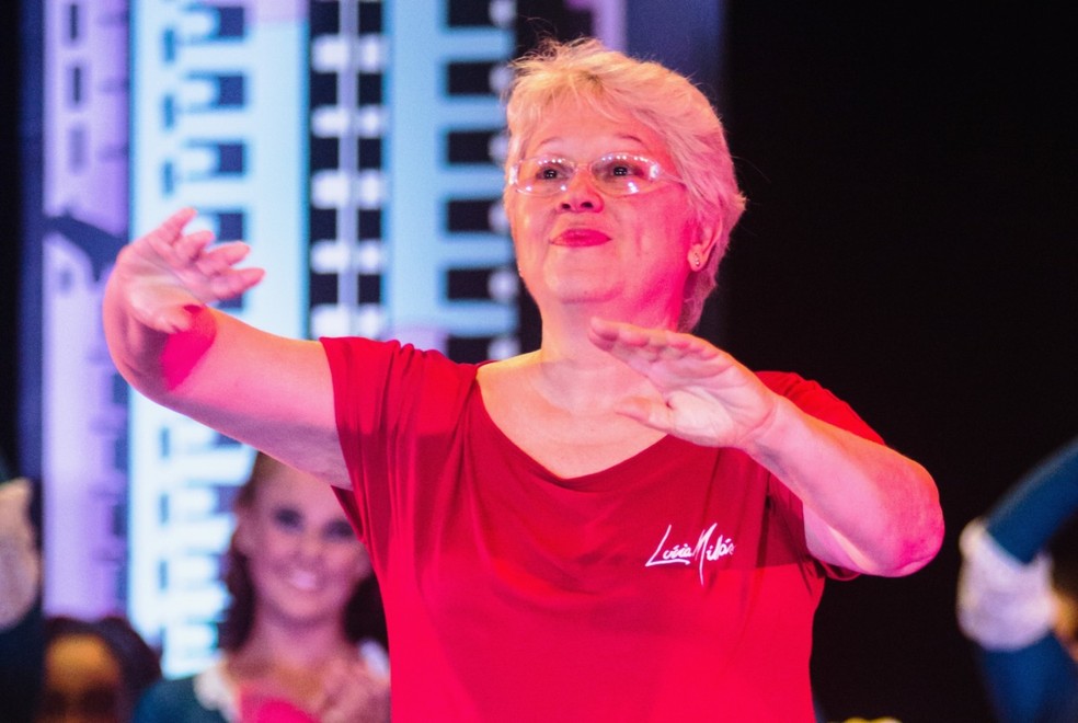Proprietária da escola, Lúcia Millás, de 72 anos, teve valores de contas físicas e jurídica roubados — Foto: Arquivo Pessoal