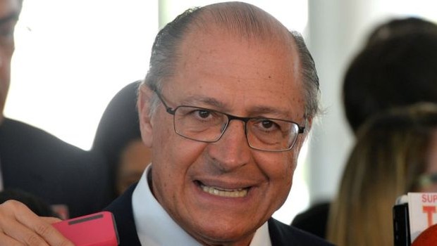 Temer tenta se aproximar de Geraldo Alckmin (foto), o candidato de centro-direita com melhor resultado nas pesquisas  (Foto: Wilson Dias/Agência Brasil/via bbc news brasil)
