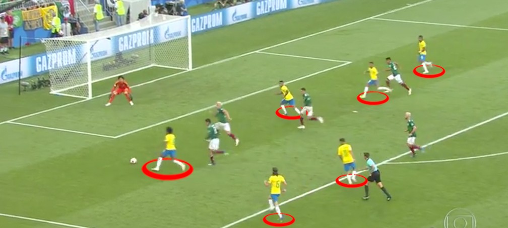 Ãrea do MÃ©xico no gol do Brasil (Foto: Leonardo Miranda)