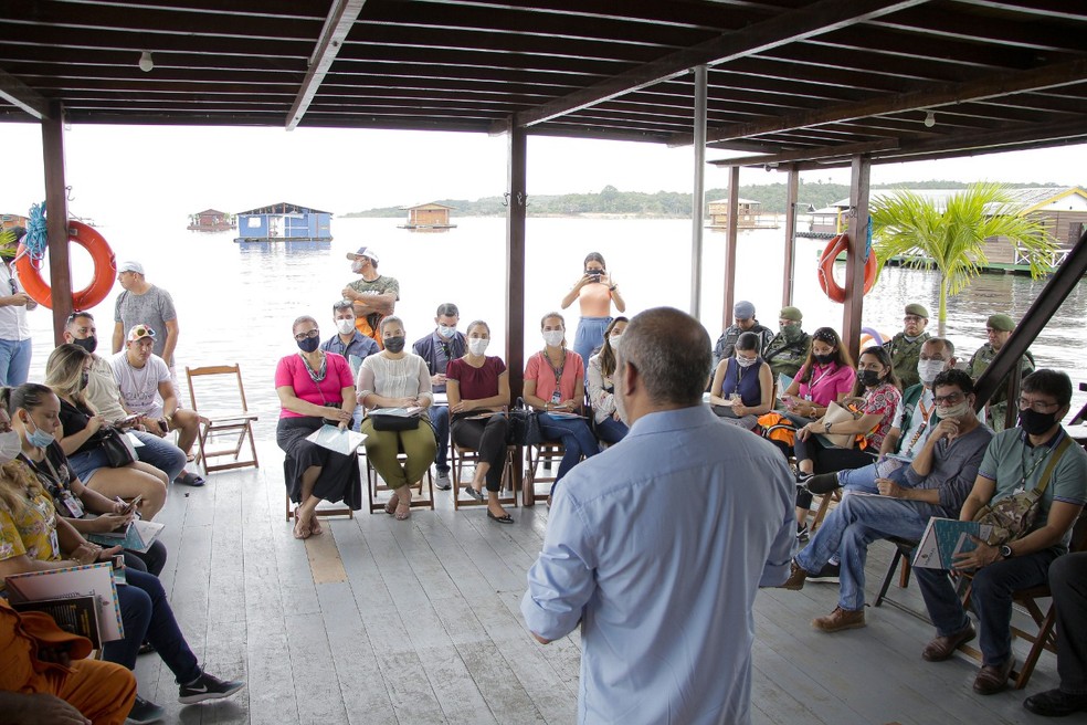 Associações ligados ao turismo se reuniram nessa terça-feira (23) — Foto: Manauscult/Reprodução