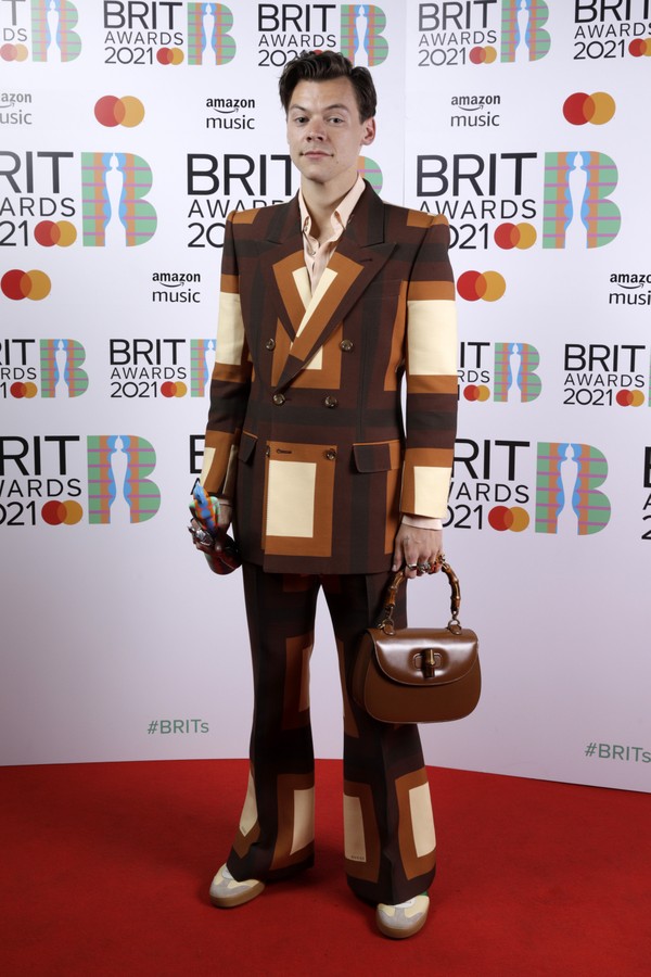 LONDON, ENGLAND - MAY 11: Harry Styles wins the Mastercard British Single award for Watermelon Sugar during The BRIT Awards 2021 at The O2 Arena on May 11, 2021 in London, England. (Photo by JMEnternational/JMEnternational for BRIT Awards/Getty Images) (Foto: JMEnternational for BRIT Awards/)