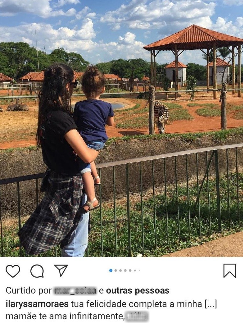 Laryssa Moraes e a filha, de 2 anos, durante passeio; em imagem de novembro de 2019 — Foto: Instagram/Reprodução
