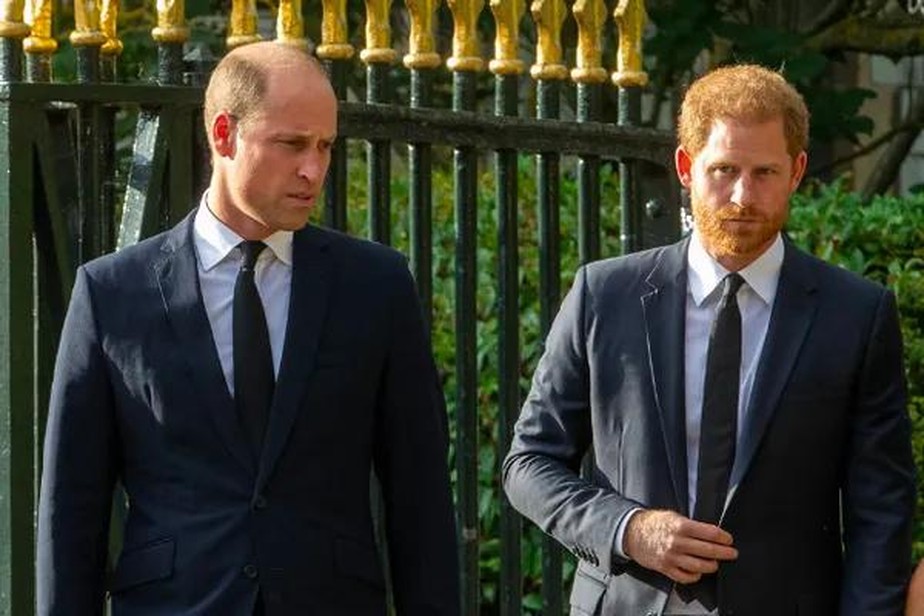 O Príncipe William ao lado do irmão mais novo, Príncipe Harry (Foto: Getty Images)