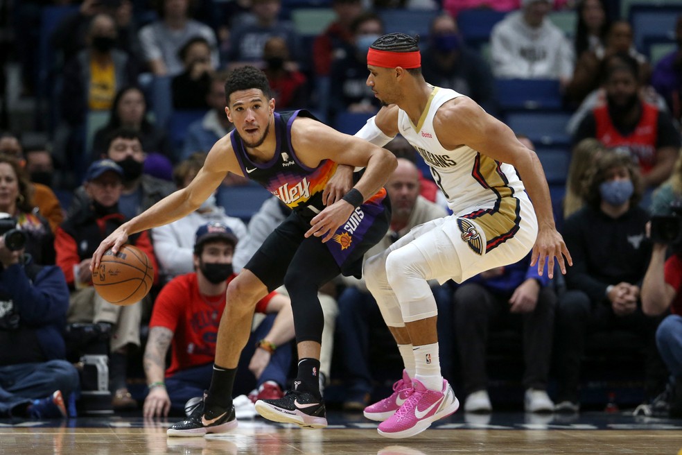 Devin Booker lidera os Suns  Foto: Chuck Cook-USA TODAY Sports