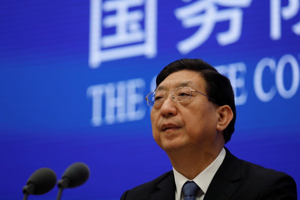 China diz aguardar missão da OMS a Wuhan para investigar origem da Covid-19