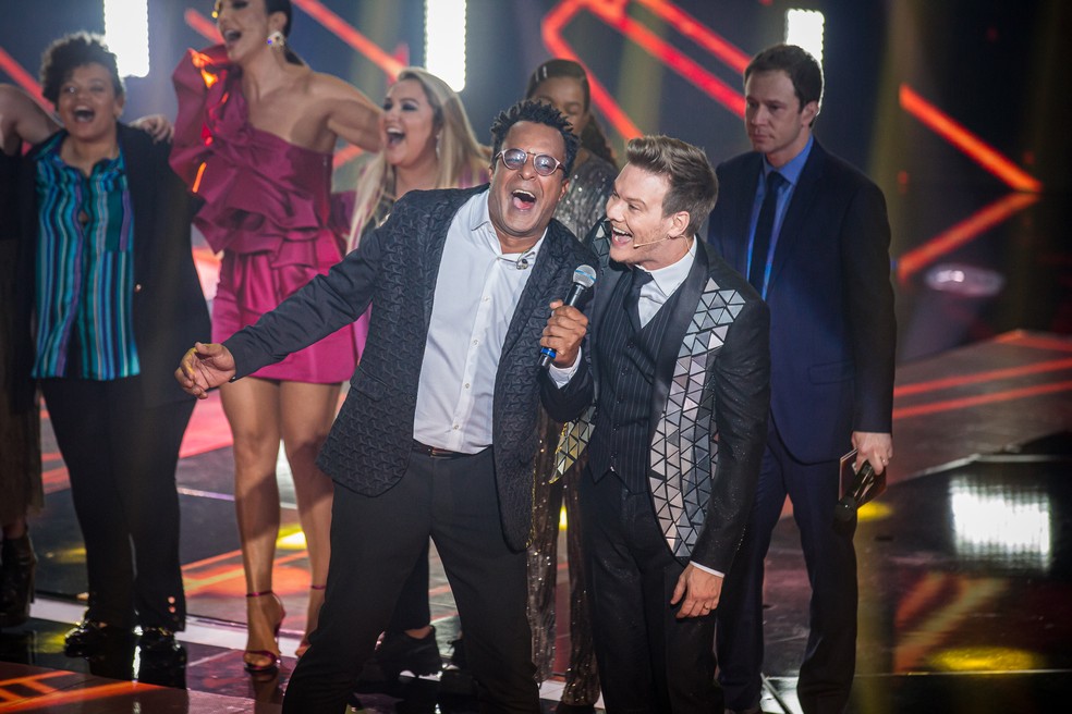 Tony Gordon é o grande campeão do The Voice Brasil 2019 — Foto: Artur Meninea/Gshow