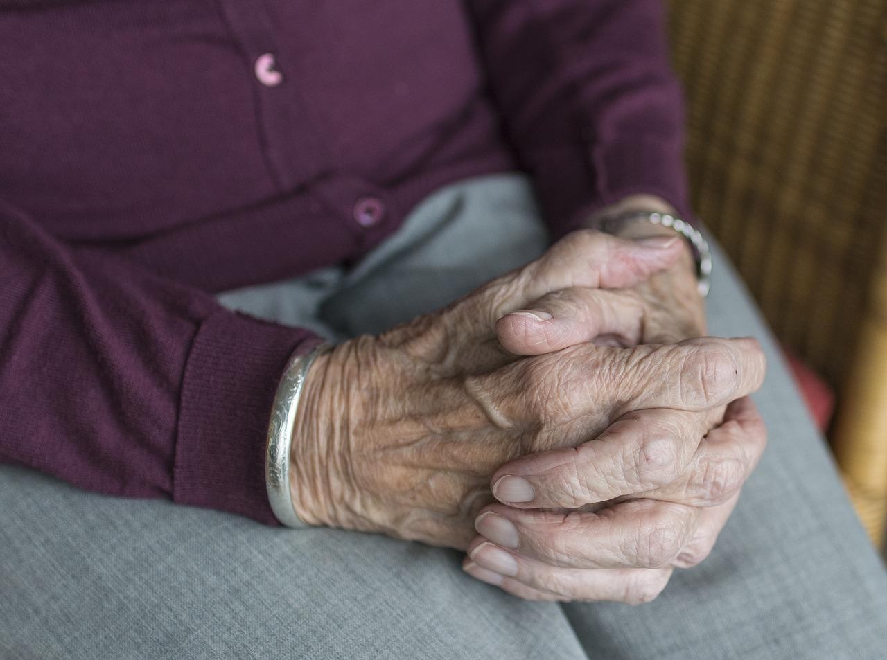 Pessoas com distúrbios intestinais podem estar em maior risco de desenvolver Alzheimer (Foto: Sabine van Erp/Pixabay)