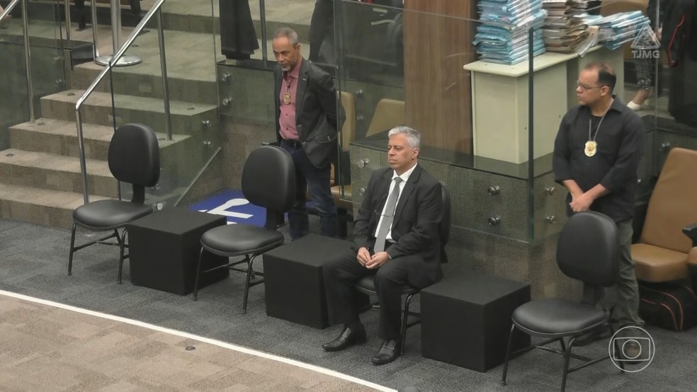 Caso Lorenza: Justiça de Minas condena promotor André de Pinho a 22 anos de prisão  — Foto: JN
