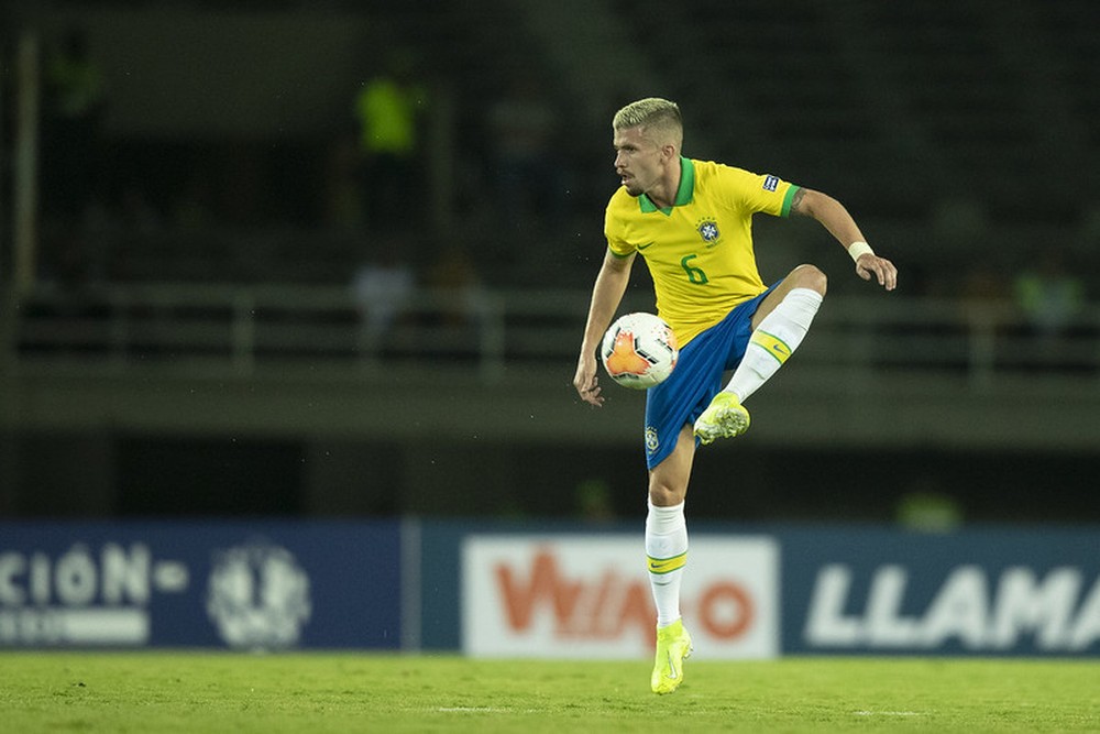 Servindo a Seleção, Caio Henrique comemora acerto com Grêmio e destaca entrosamento tricolor na equipe sub-23