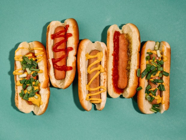 Em estudo dos EUA, mais de um terço das crianças pensa que hot dog e nuggets são vegetais (Foto: Ball Park Brand/Unsplash)