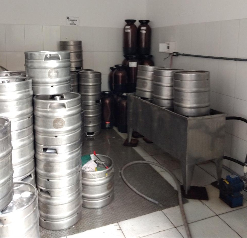 Vigilância sanitária também encontrou outras irregularidades na fábrica — Foto: Divulgação/Visa Manaus