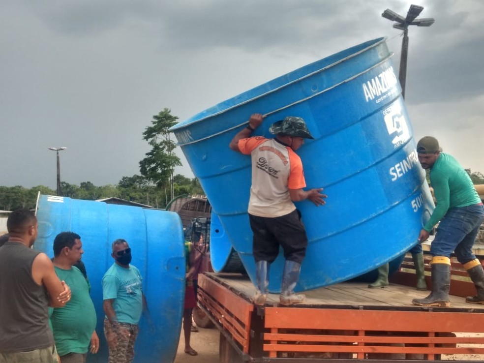 Defesa Civil envia água potável em Envira e Boca do Acre — Foto: Divulgação/Defesa Civil 