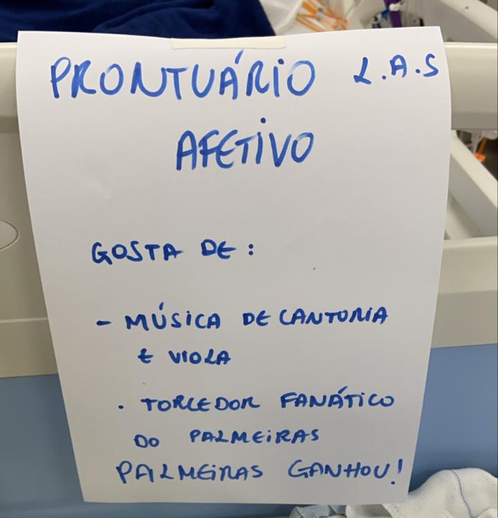 Bilhete identifica paciente com suas paixões no Hospital Universitário de Brasília (HUB) — Foto: Arquivo pessoal 