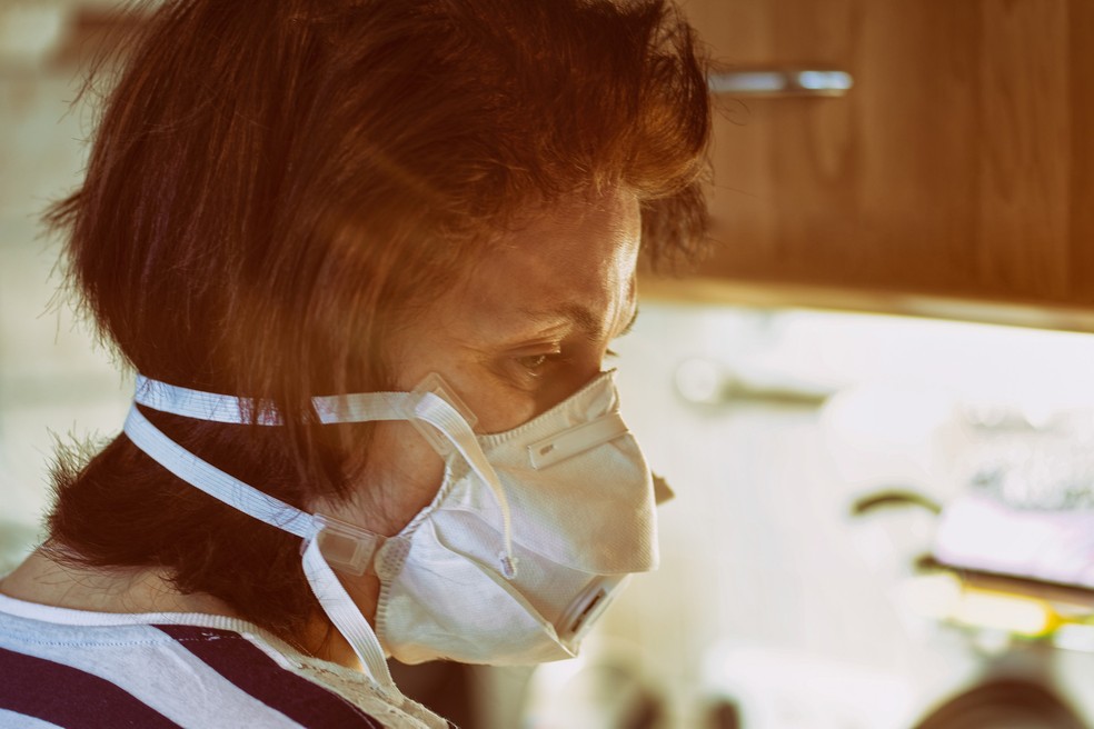Isolamento na pandemia: 56% das pessoas acima dos 50 anos disseram que se sentiam, às vezes ou frequentemente, solitárias — Foto: Willfried Wende para Pixabay
