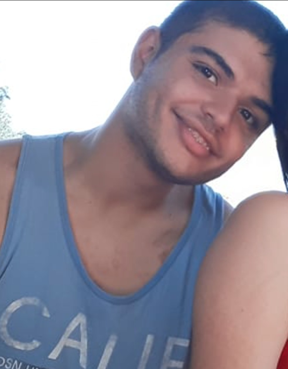 Aluno da Escola de Especialistas da Aeronáutica, Luiz Gustavo Teles morreu após passar mal em treinamento — Foto: Arquivo pessoal