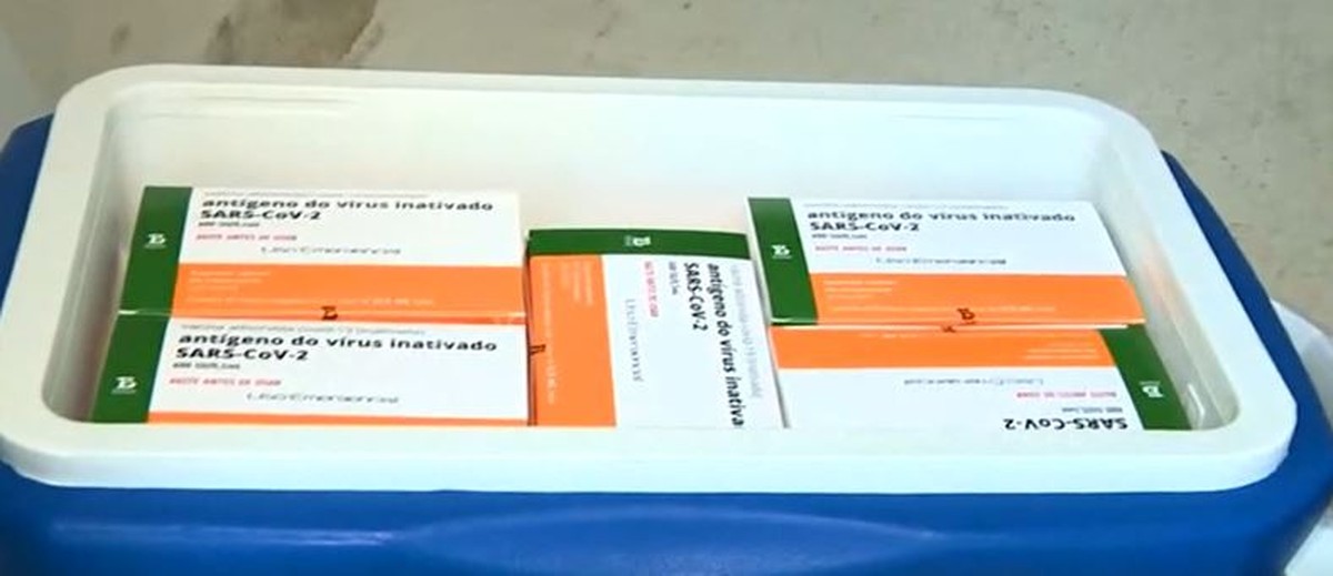 Após marcar vacina para 55,4 mil, Campinas entra no 4º dia ...