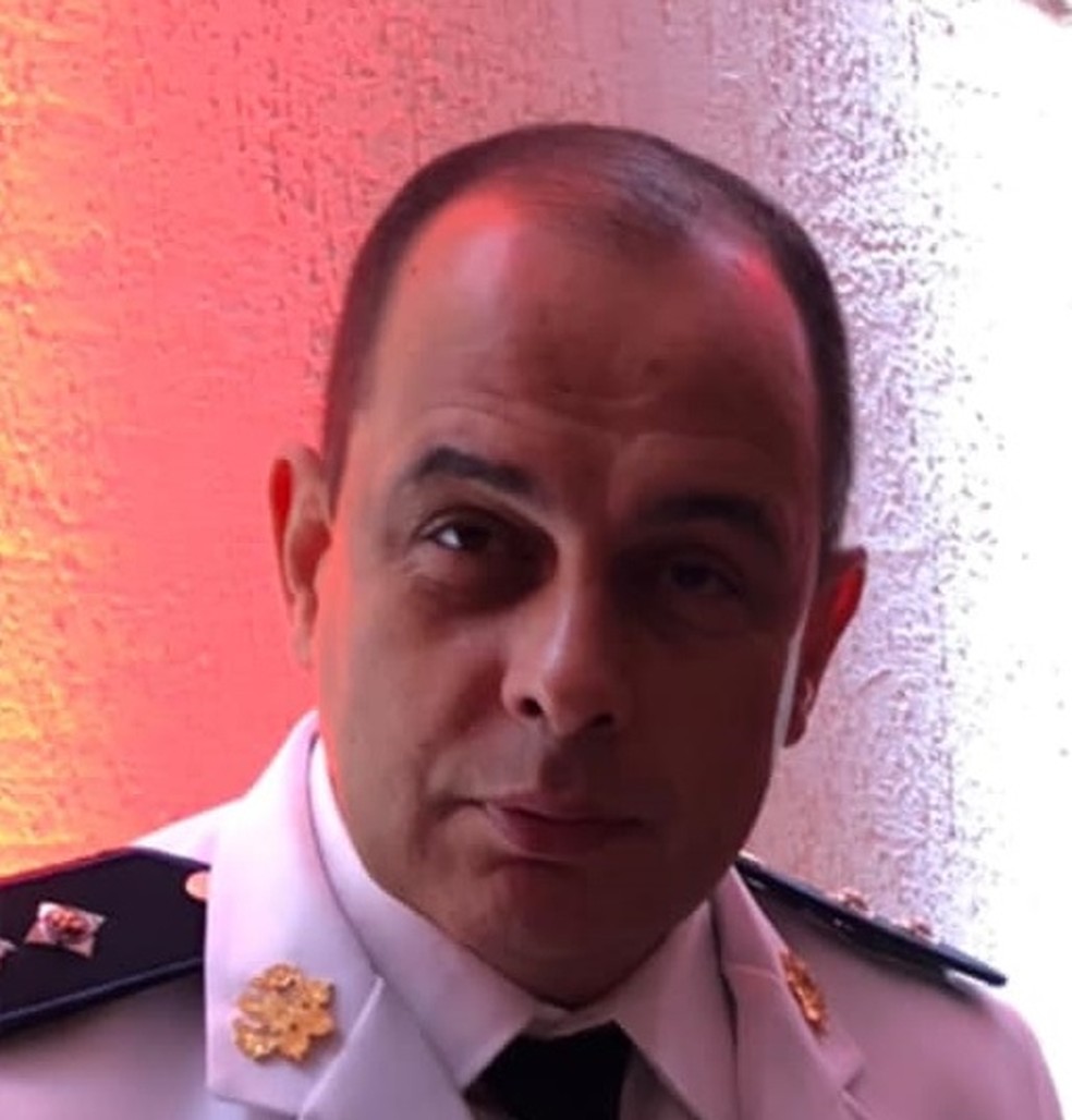 Glaiton Silva Contreira, de 52 anos, comandava os pelotões dos Bombeiros de Montenegro e Taquari — Foto: Reprodução / Facebook 