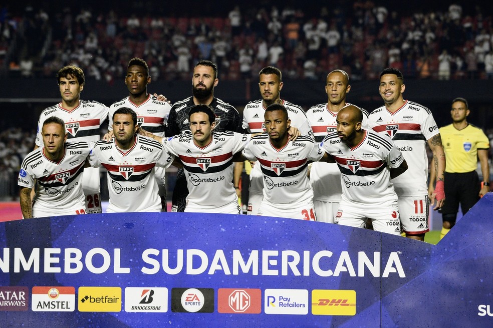 NOTAS DA PARTIDA: Luciano fecha semana 