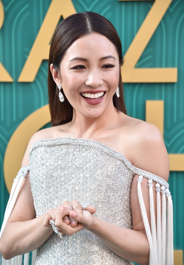 Constance Wu na pré-estreia de Crazy Rich Asians (Foto: Getty Images)