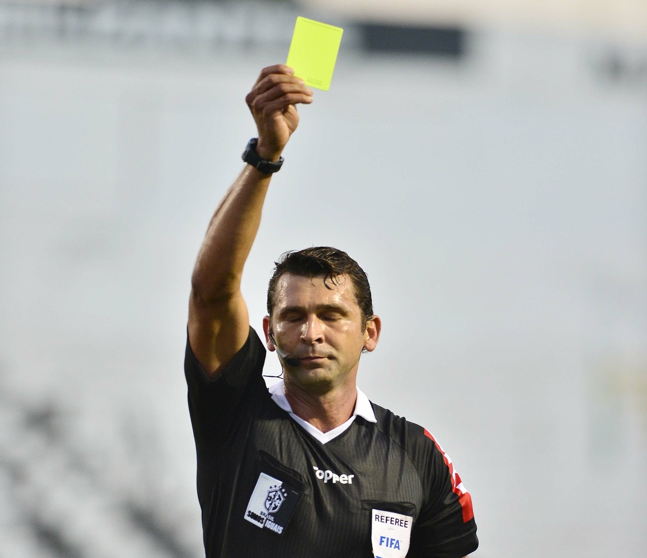 Diretor do Cruzeiro liga alerta para árbitro de jogo contra o Palmeiras: Nos deixa inquietos