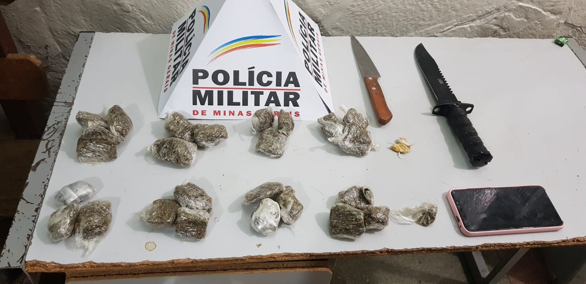Operação da PM termina com  apreensão de drogas e prisão de mulher em Montes Claros