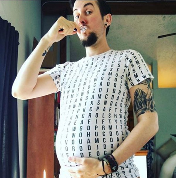 Trystan Reese em um momento íntimo de sua gravidez (Foto: Reprodução Instagram)