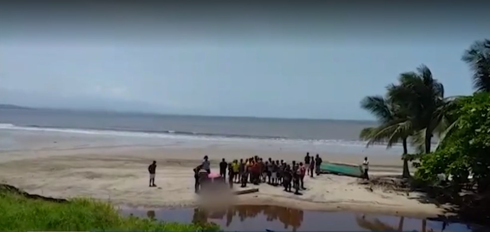 Corpo da mulher achada morta em praia é identificado em Ilhéus — Foto: Reprodução/BMD