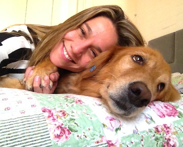 Fernanda Gentil adora seu cachorro de estimação (Foto: Arquivo Pessoal)