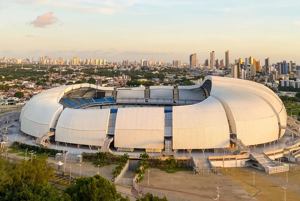 Arena das Dunas recebe telões e atrações musicais para jogos do Brasil na Copa do Mundo  — Foto: Augusto César Gomes