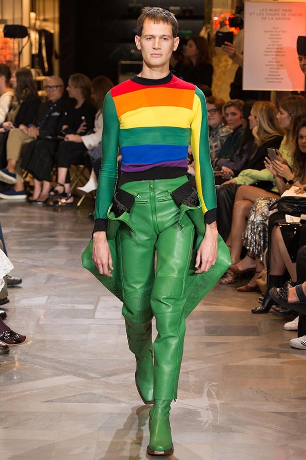 Audacious partnerings produced subversive sexiness in leather (Foto: Vetements)
