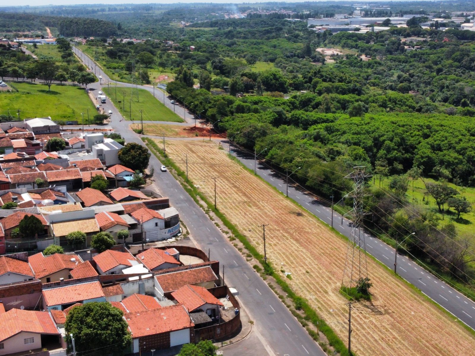 Prefeitura libera parte de avenida interditada para obras em Bauru