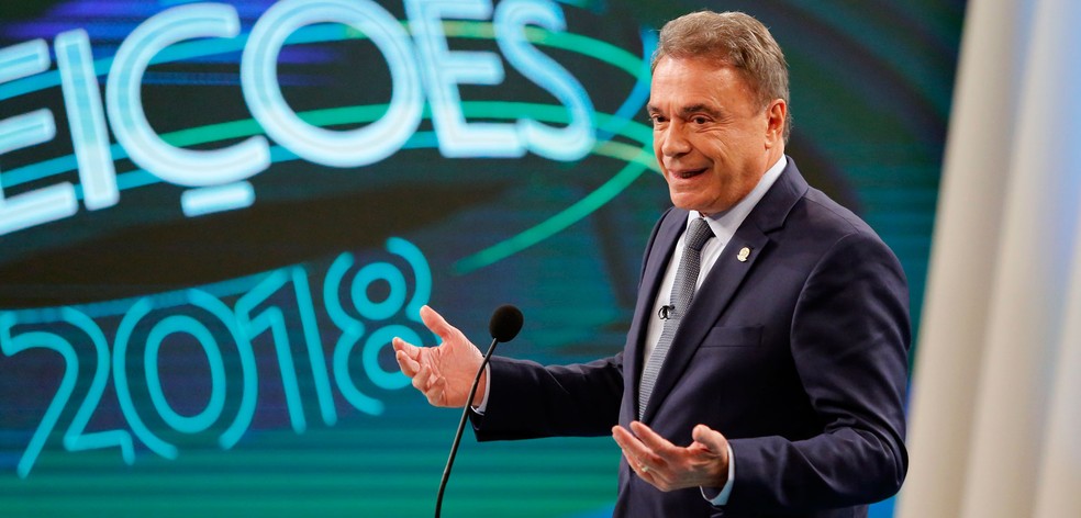 O candidato do Podemos  Presidncia da Repblica, Alvaro Dias, durante debate nos estdios da TV Globo no Rio de Janeiro  Foto: Marcos Serra Lima/G1