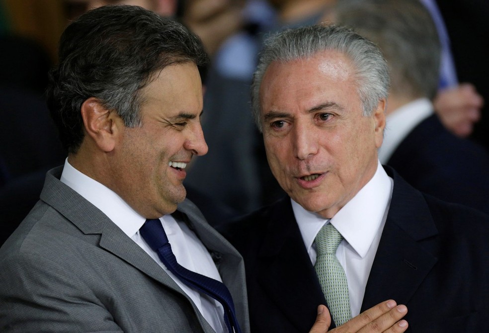 O senador Aécio Neves e o presidente Michel Temer (Foto: Ueslei Marcelino/Reuters)