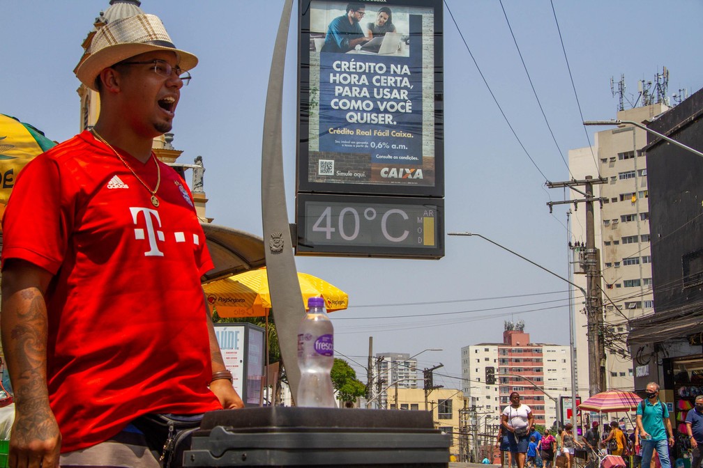 SP tem onda de calor na semana, com temperatura alta nesta sexta-feira — Foto: Rogério Galasse/Futura Press/Estadão Conteúdo