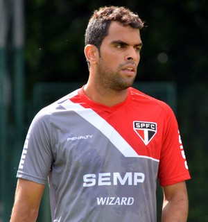 Maicon lamenta afastamento de Fabrício: ‘Ficamos chateados’