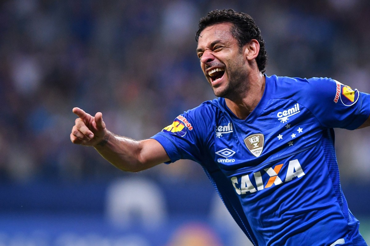 Fred acumula recordes se firma como quot rei dos gols quot nos pontos corridos