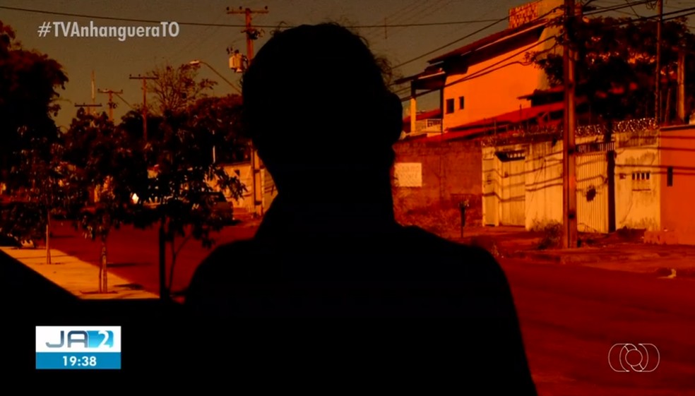 Mulher denunciou que golpista teria sacado uma parcela de seu auxílio emergencial  — Foto: Reprodução/TV Anhanguera